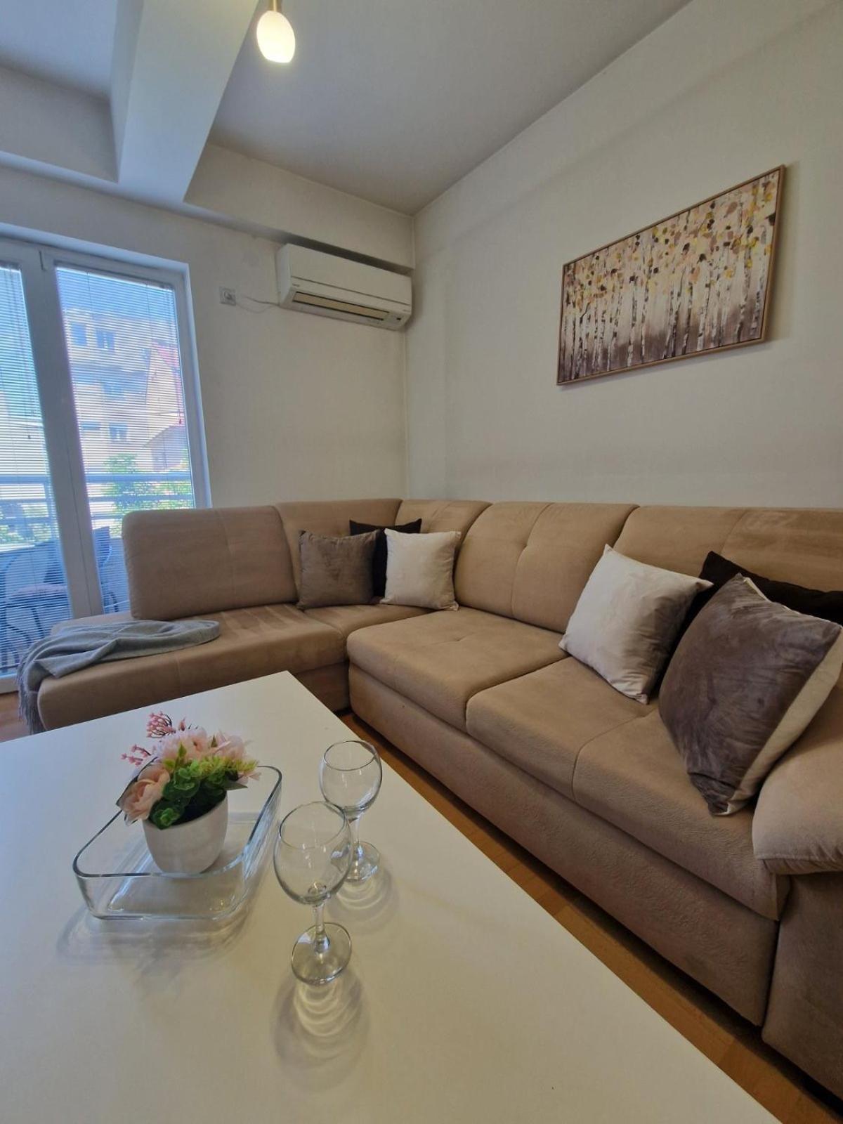 Kamche Lux Apartment Скопье Экстерьер фото