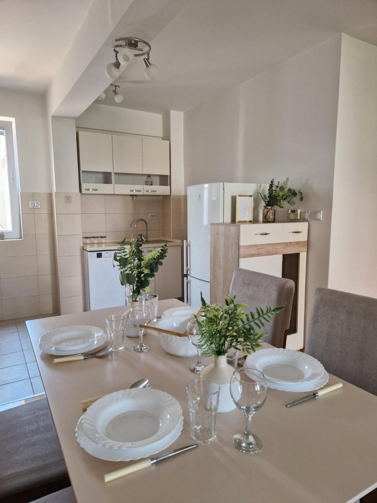 Kamche Lux Apartment Скопье Экстерьер фото